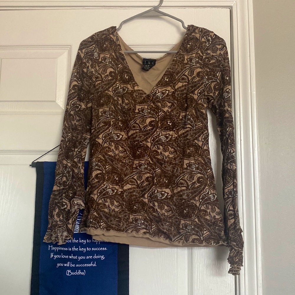 Beige, Brown, and White Paisley Printed V-Neck Long Sleeve Top